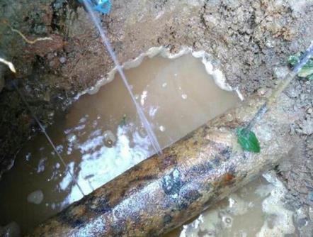 理塘楼顶漏水维修公司分享下漏水检测的原理